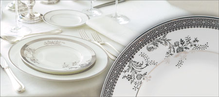 Vera Wang Lace Platinum