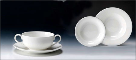 White Shape столовая