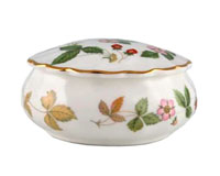 Шкатулка Peony Wild Strawberry  овальная 
